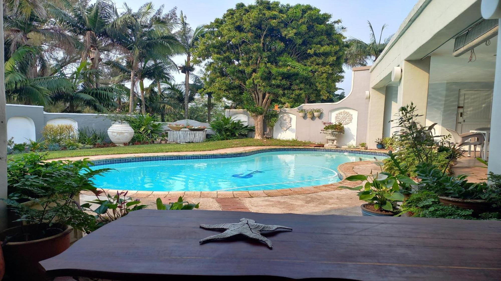 Villa Roc Guesthouse - Solar Power Ballito Exterior foto